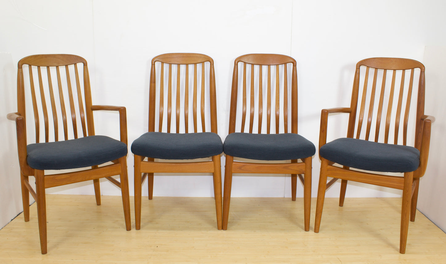 Mid-Century Danish Modern set of 4 teak dining chairs