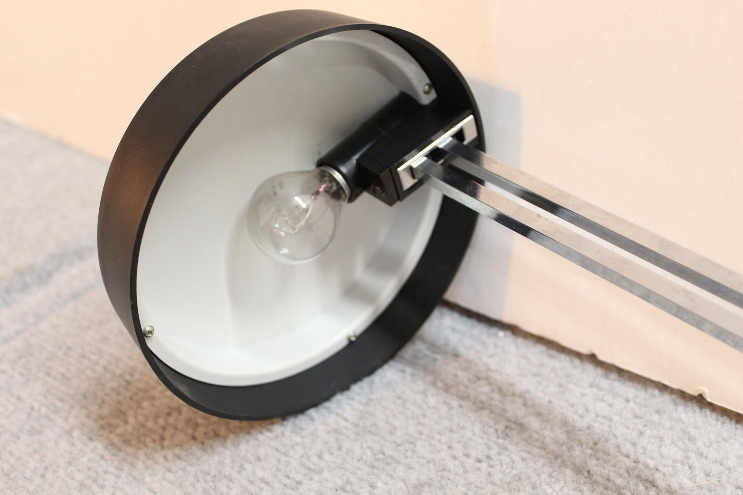 1970s Black & Chrome Round Desk Lamp | Litghtolier