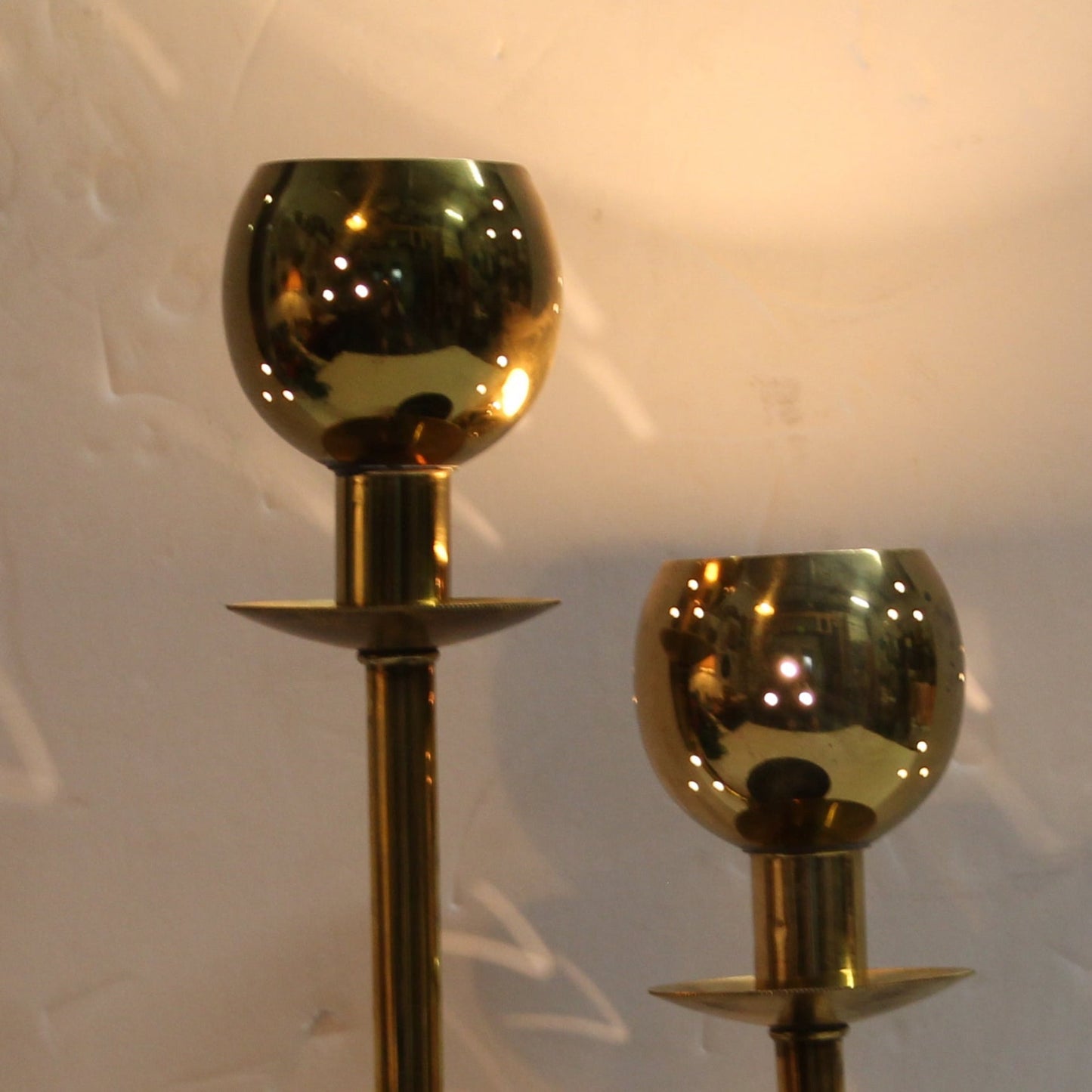 Brass Planter Double Globe Lamp