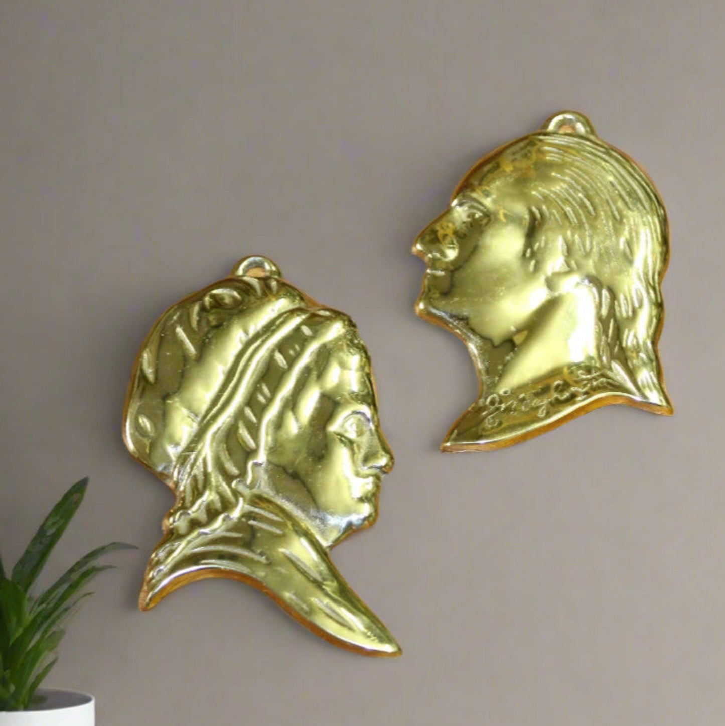 1970s George & Martha Washington Brass Silhouette Wall Plaques