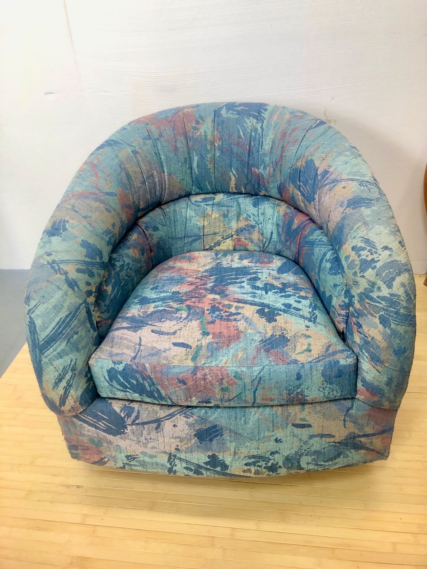 Precedent Furniture Modern Abstract Swivel Chair