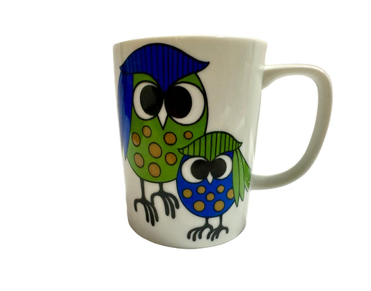 Mug with owl design on a white background