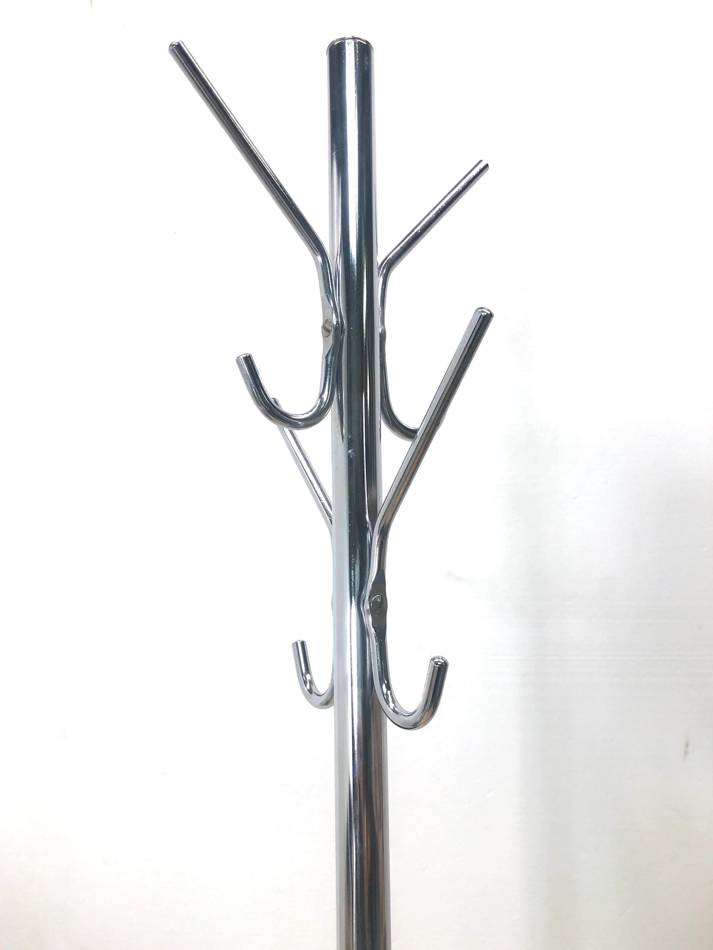 1970s Modernist Chrome Coat Rack with 8 Hooks from OffCenterModern