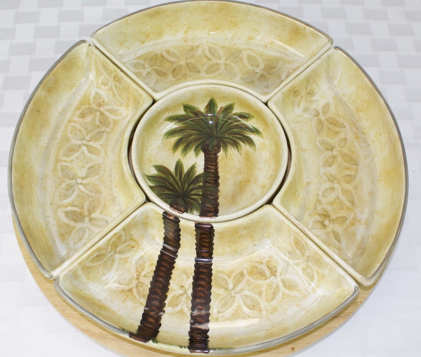 Bellagio Tabletops unlimited-Palm Tree design- Lazy Susan