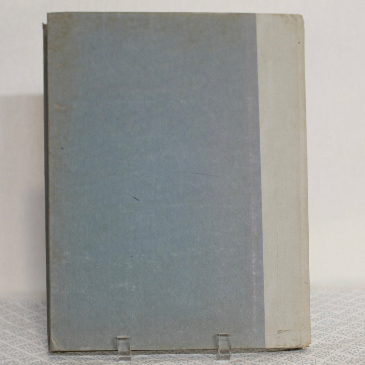 1985 Vintage New Yorker Cartoon Album Hardcover Book.