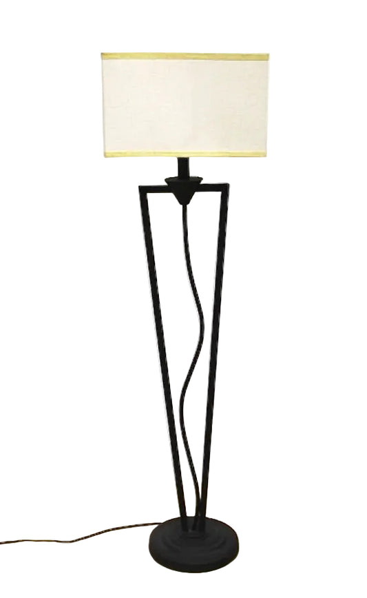 Black Metal Squiggle Floor Lamp