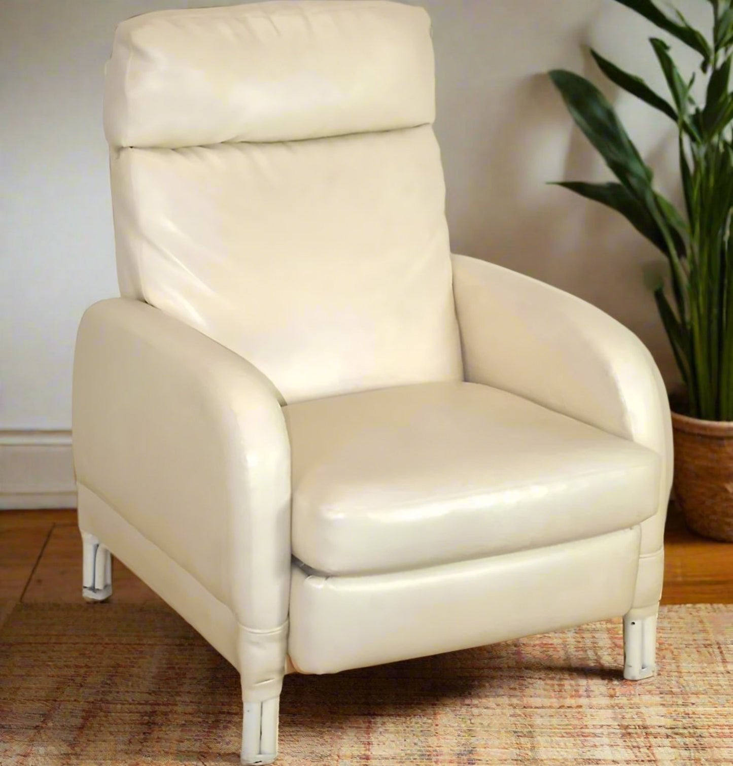 Vintage White Leather Barclounger