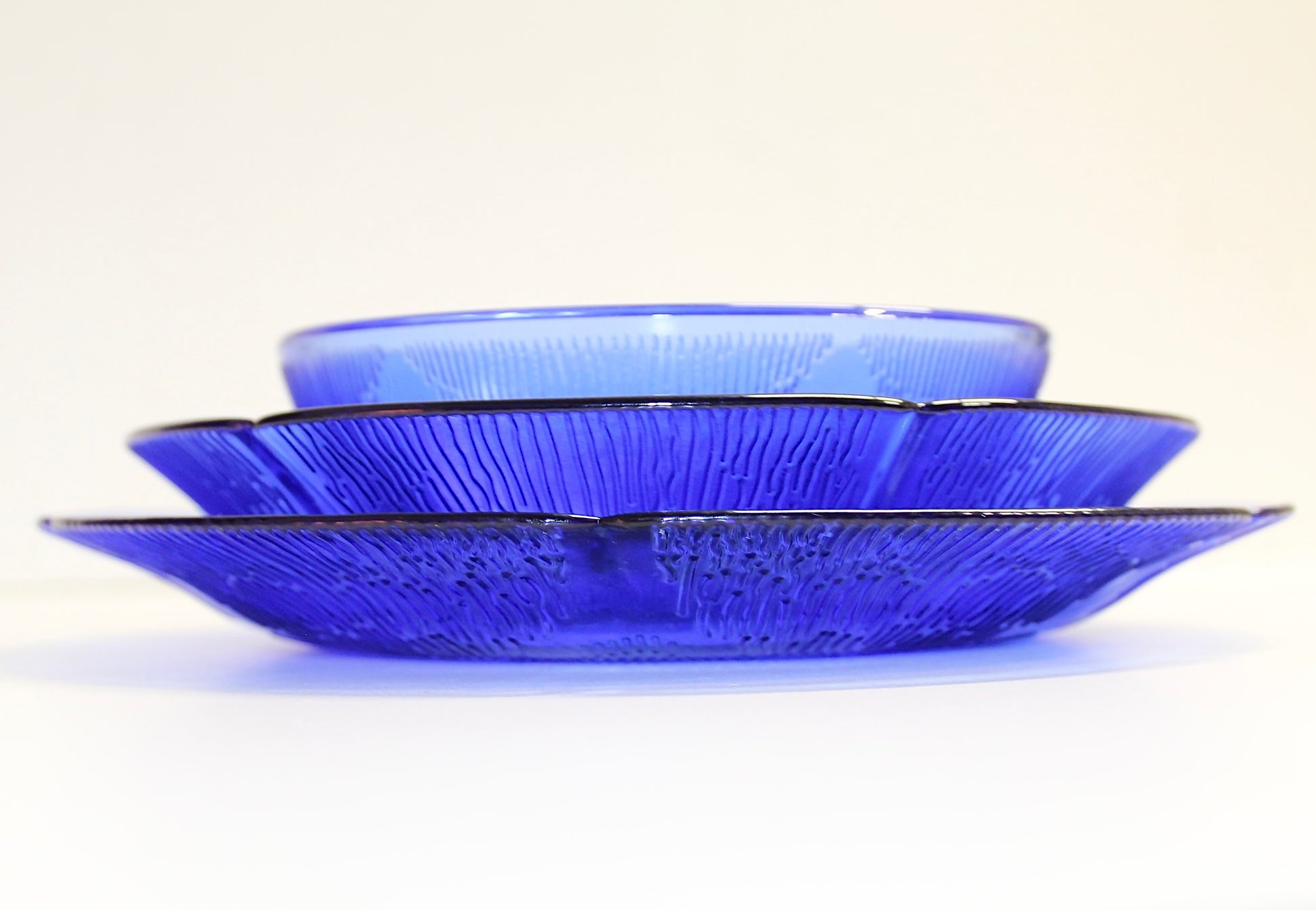 Cobalt Blue Dinner Plates, Bowls and Salad Plates | 7 Complete Settings Forte Crisa