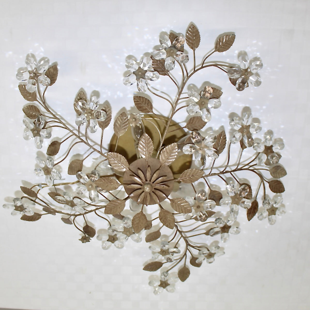 Metal Chanelier with Crystal flowers