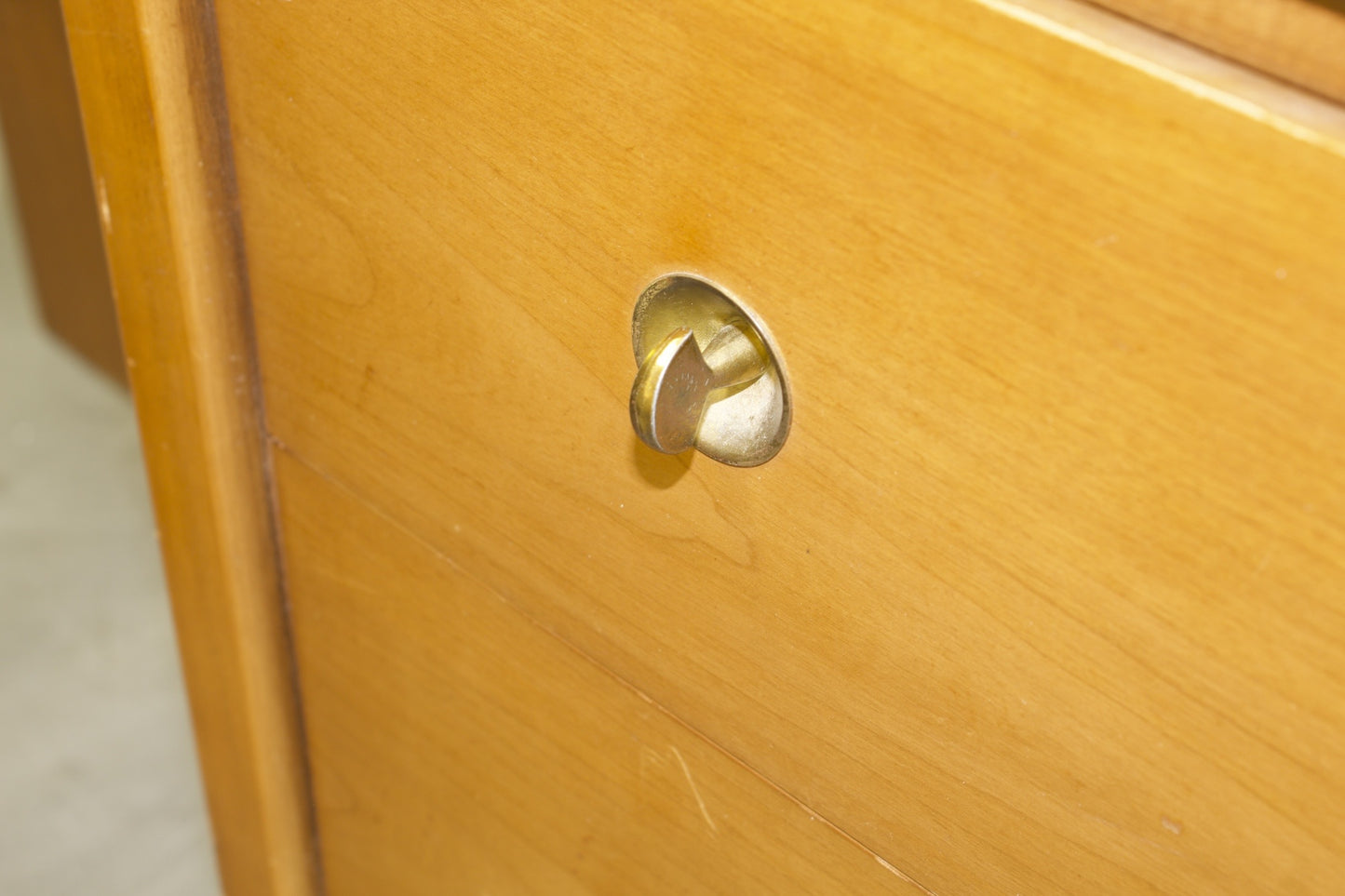 Mid-Century Modern Chest of Drawers | Hooker