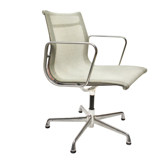 Vintage Herman Miller Aluminum Group Executive Desk Chair | Eames
