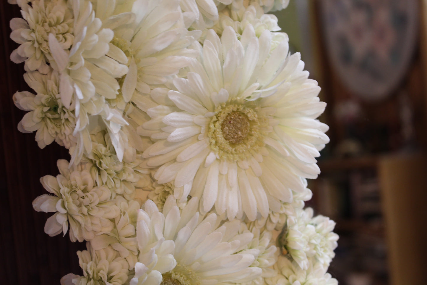 Large Handcrafted Daisy Flower Wall Mirror