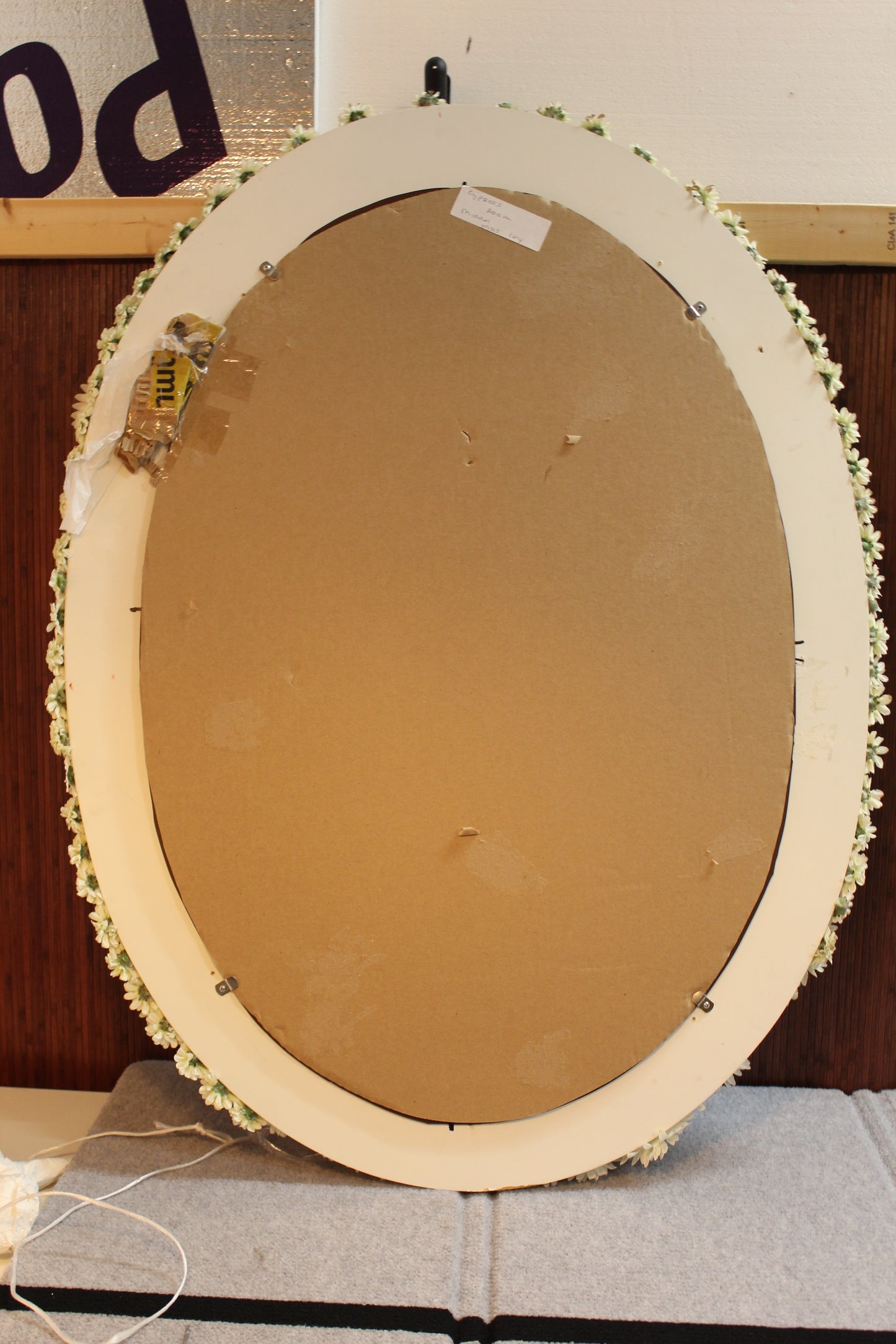 Large Handcrafted Daisy Flower Wall Mirror