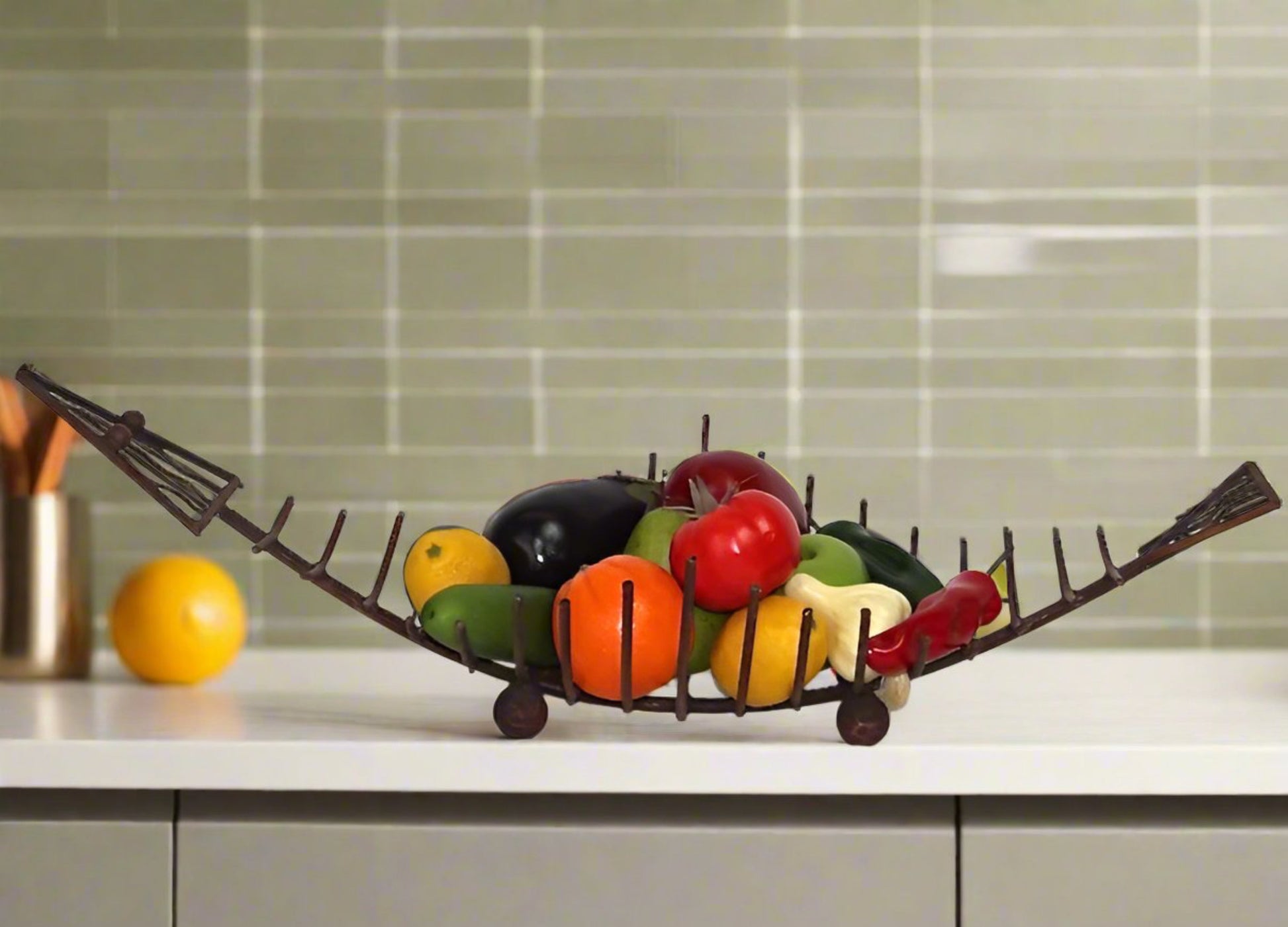 Large Cast Iron Fish Fruit Bowl/Basket