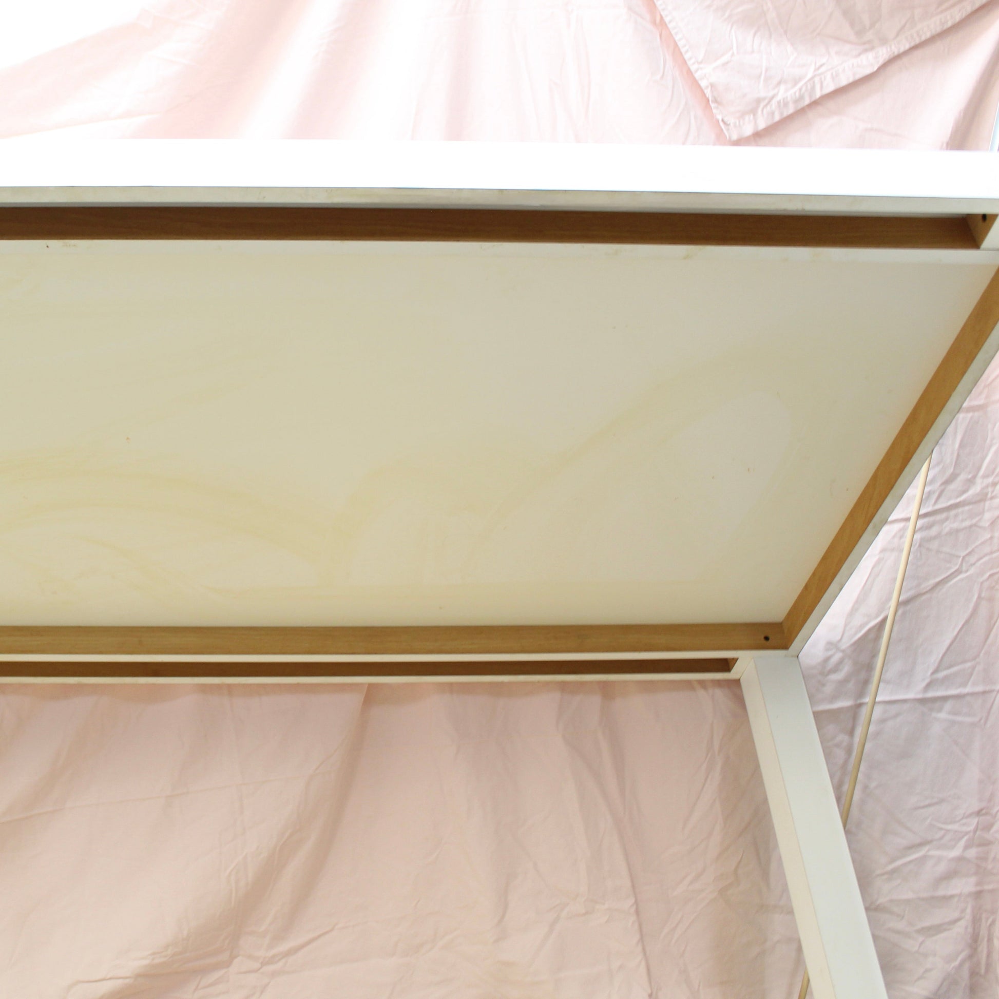 Modernist White Lacquer Parsons-Style Dining or Executive Table