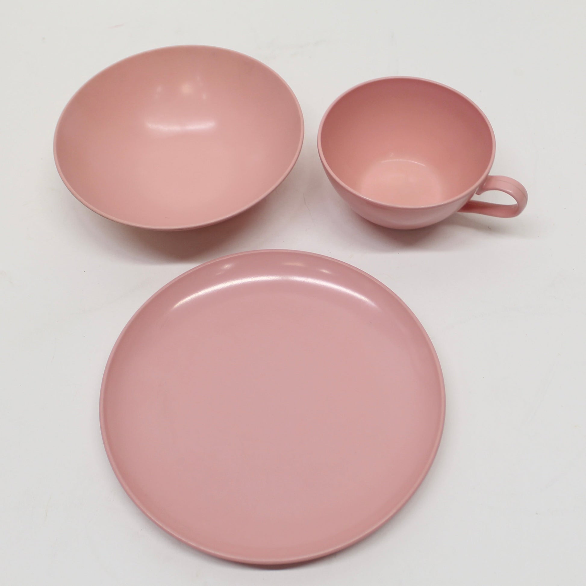 Lenotex Pink Melmac Mixed Lot of Vintage Dishes