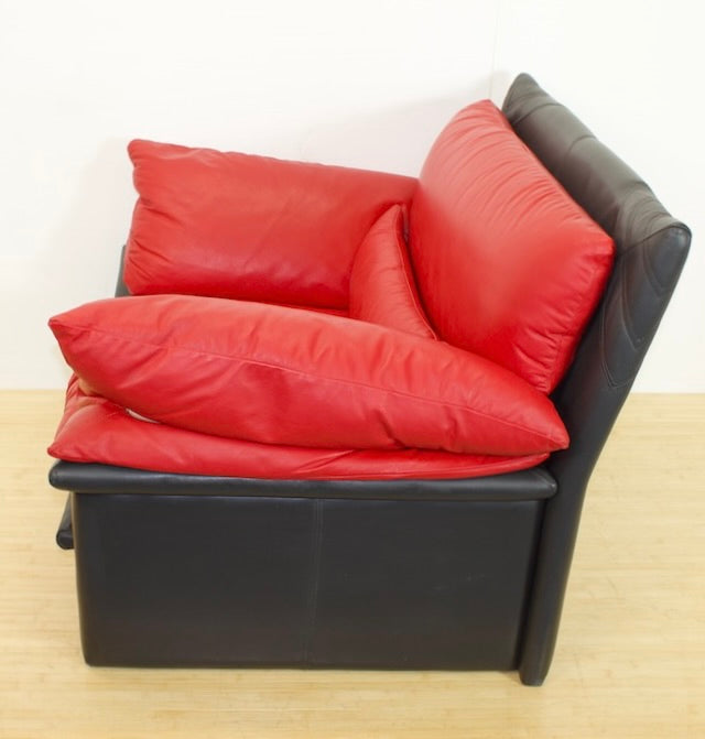 Side of nOversized Red and Black Italian Leather Chair