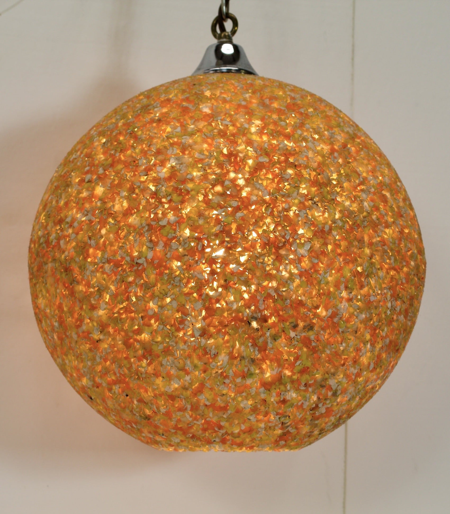 Retro Plastic Confetti Sphere Pendant Lamp