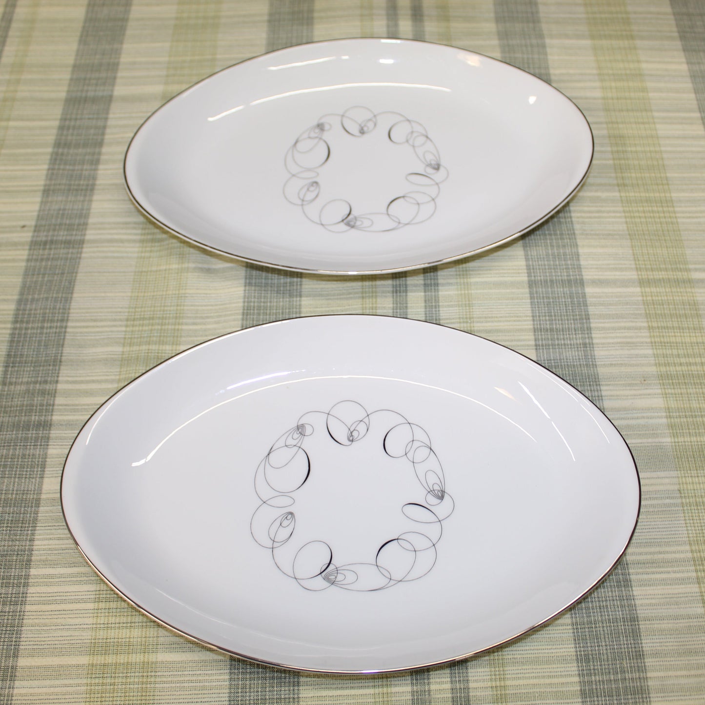 Meito Japan Tempo Oval Serving Platters
