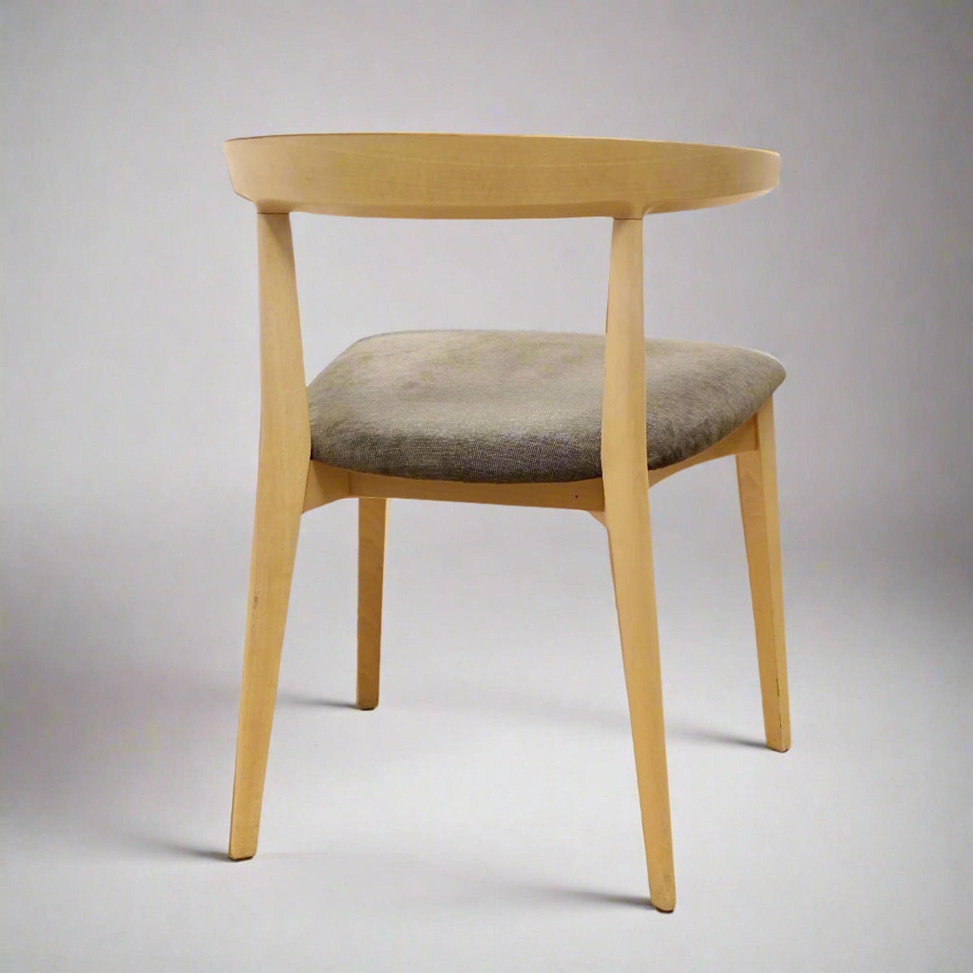 Andreu World Dining Chair | Lievore Altherr Molina Design