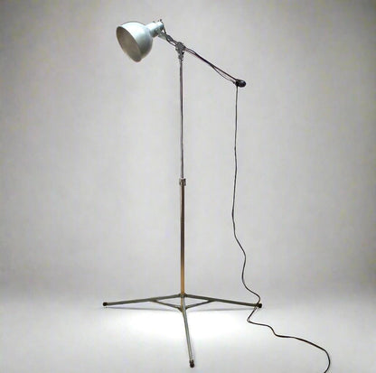 Vintage Mid Century Modern Bretford Tripod Metal Floor Lamp