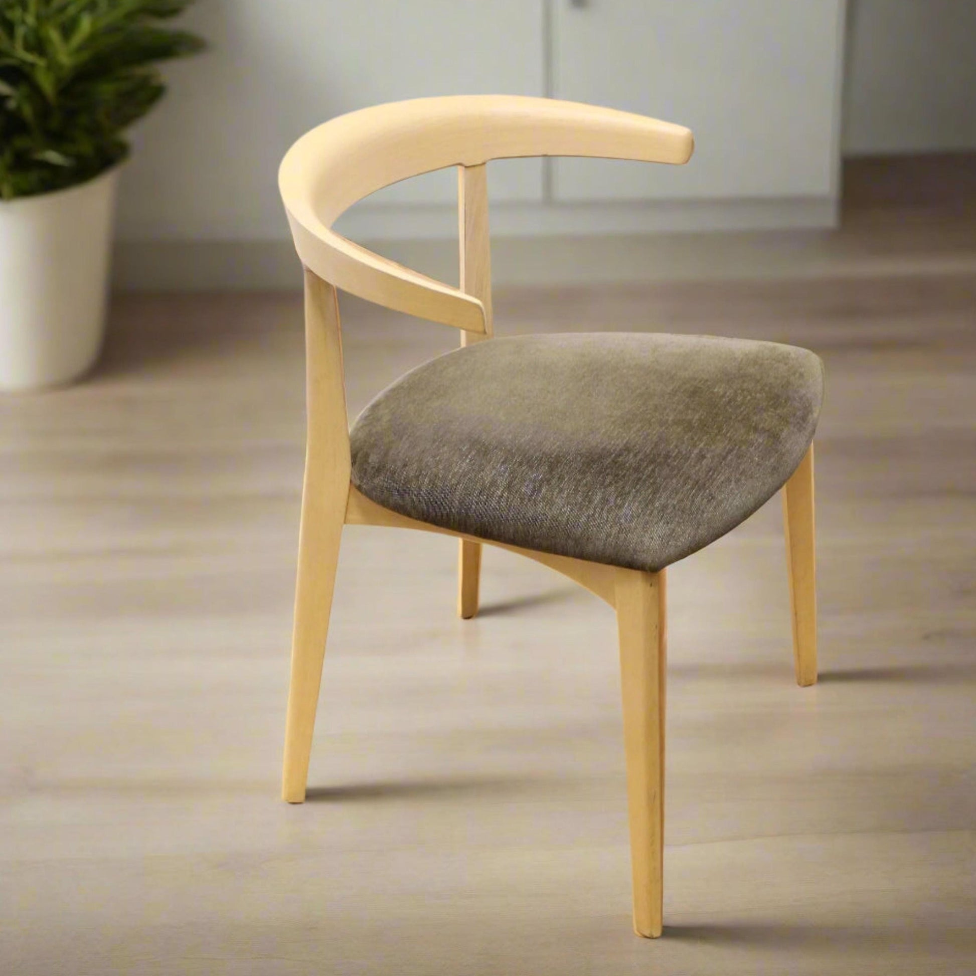 Andreu World Dining Chair | Lievore Altherr Molina Design