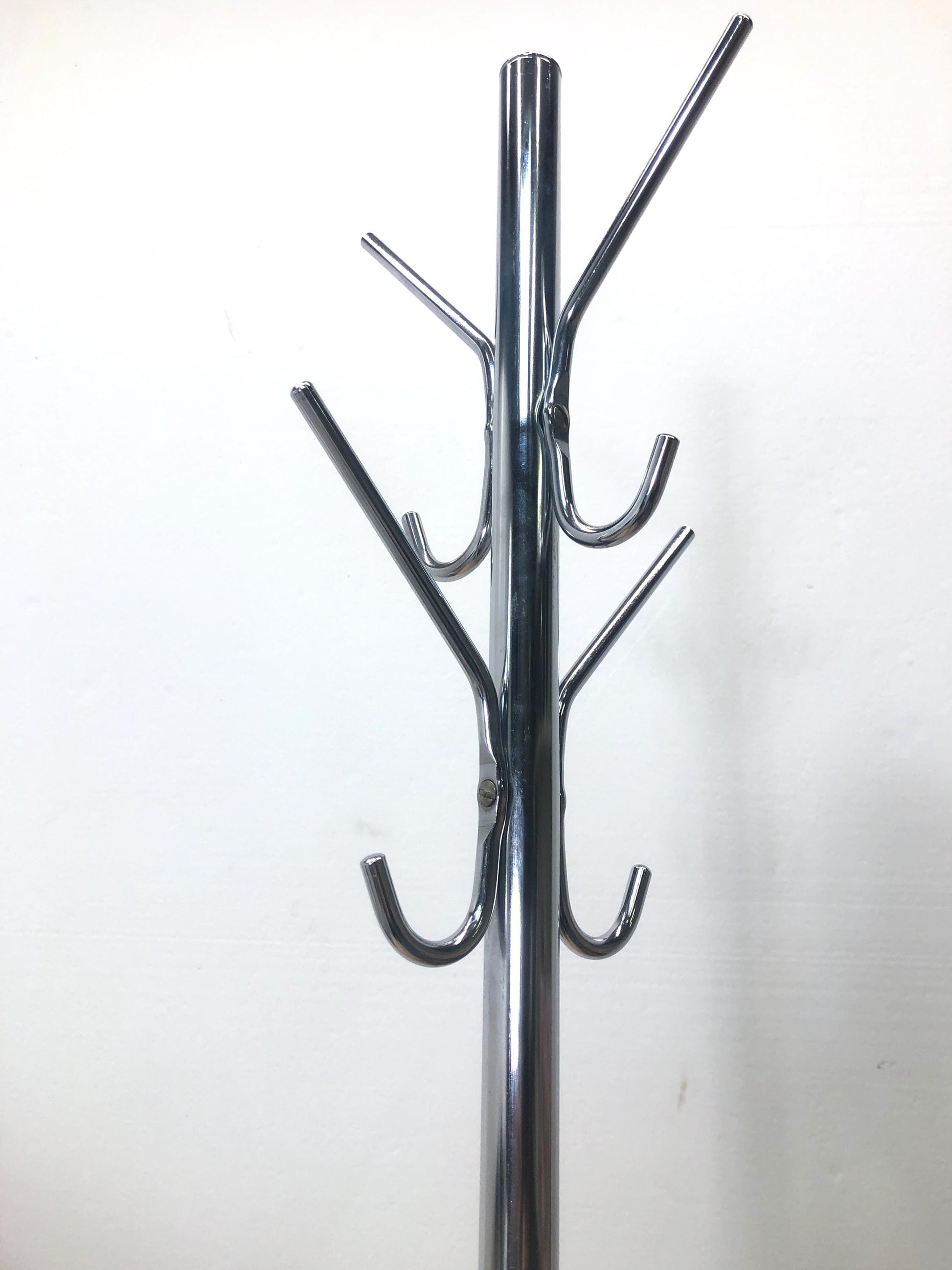 1970s Modernist Chrome Coat Rack with 8 Hooks from OffCenterModern