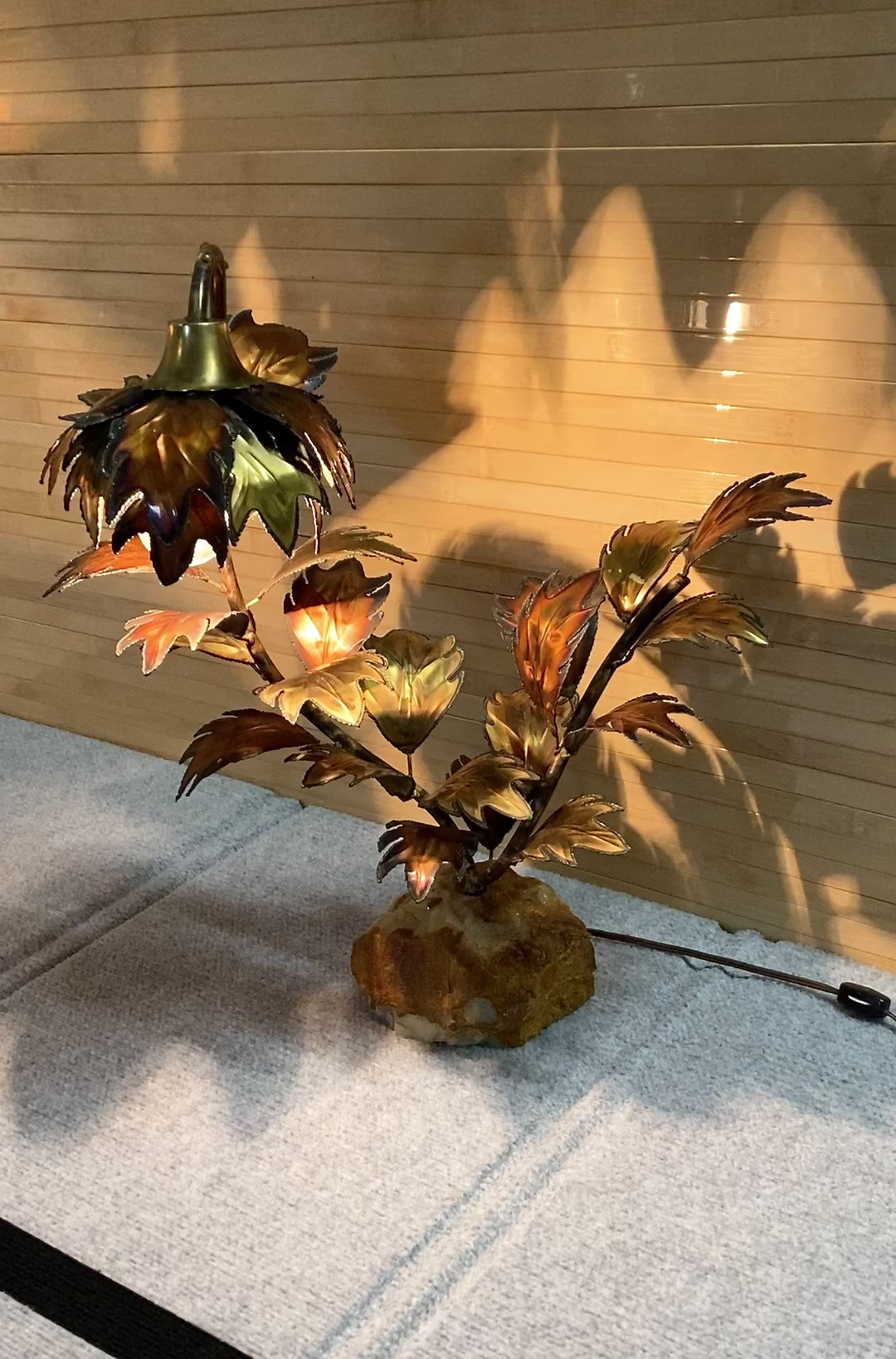 Bronze Flower Lamp | Quartz Base