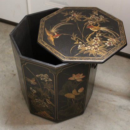vintage Asian-inspired octagonal wastepaper basket features a deep black lacquer finish decorated with hand-painted gold and polychrome gilt motifs.