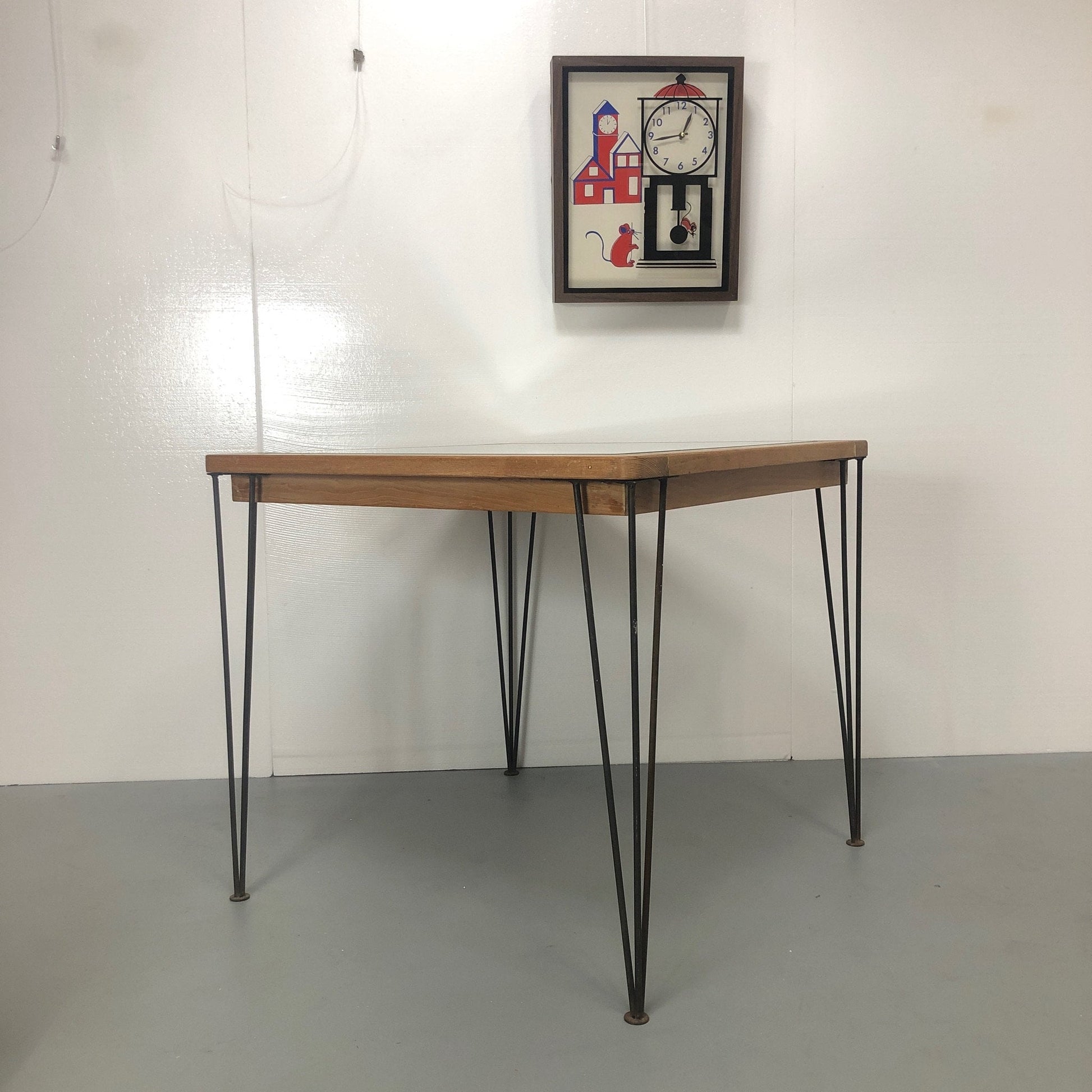 Ficks Reed Sol-Air Mirror Top Square Table