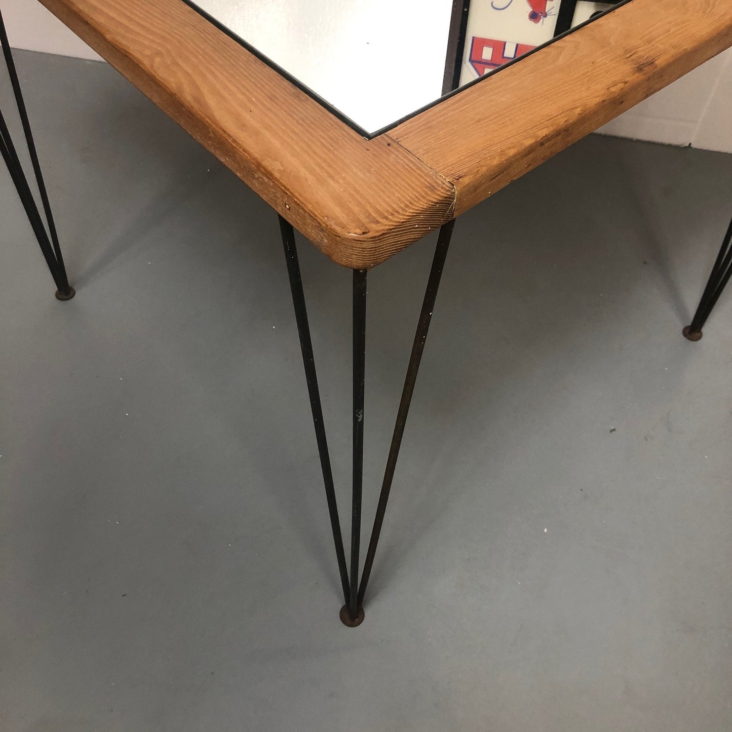 Ficks Reed Sol-Air Mirror Top Square Table