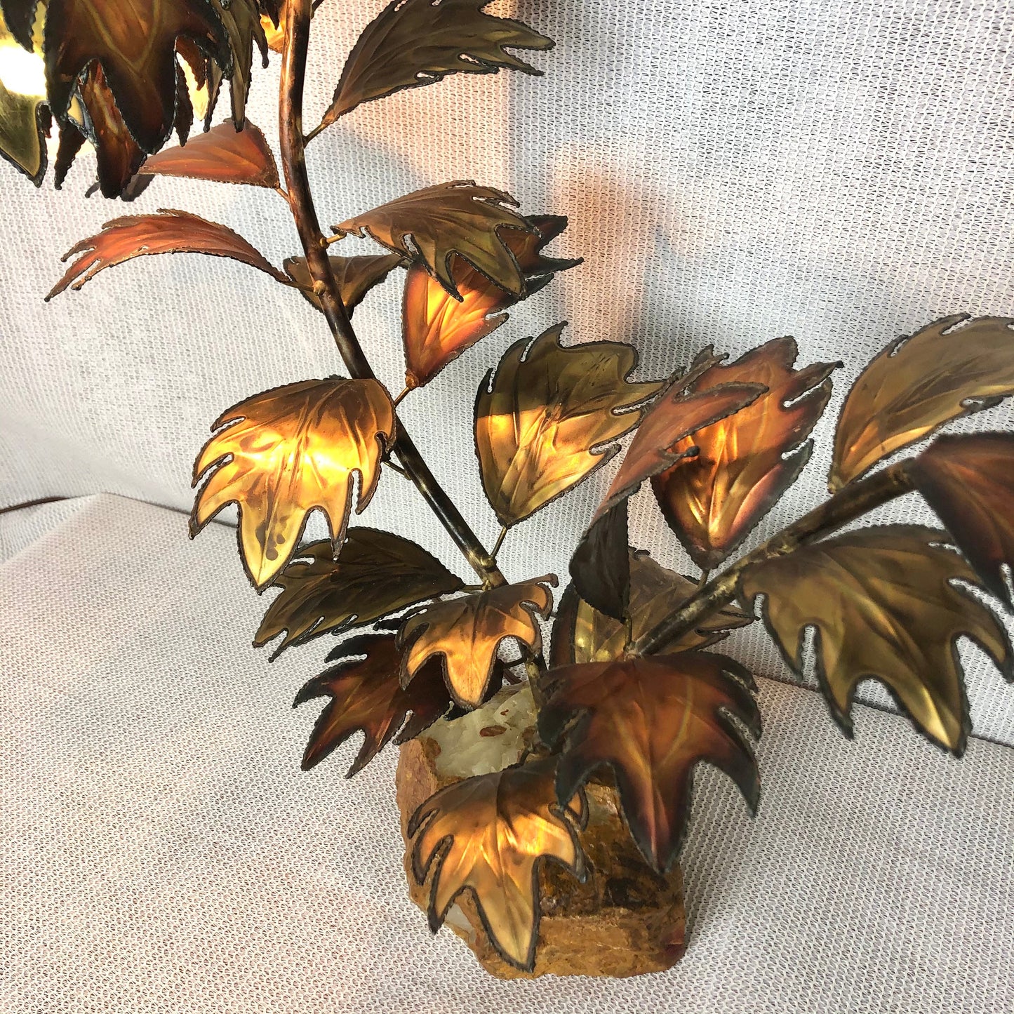 Bronze Flower Lamp | Quartz Base