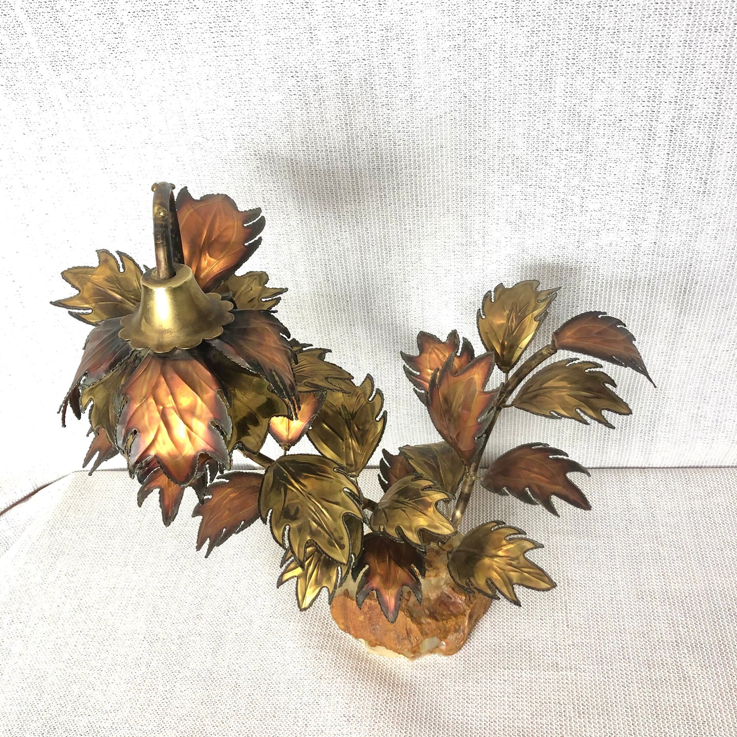 Bronze Flower Lamp | Quartz Base