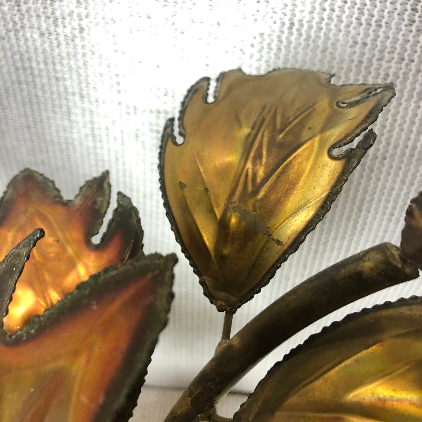 Bronze Flower Lamp | Quartz Base