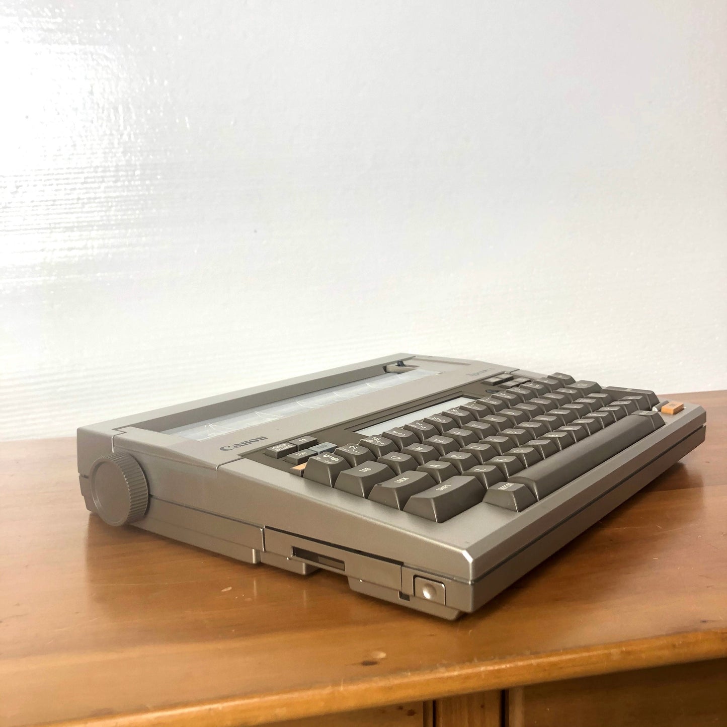 Canon Typestar 6 | 1985 Portable Typewriter/Word Processor