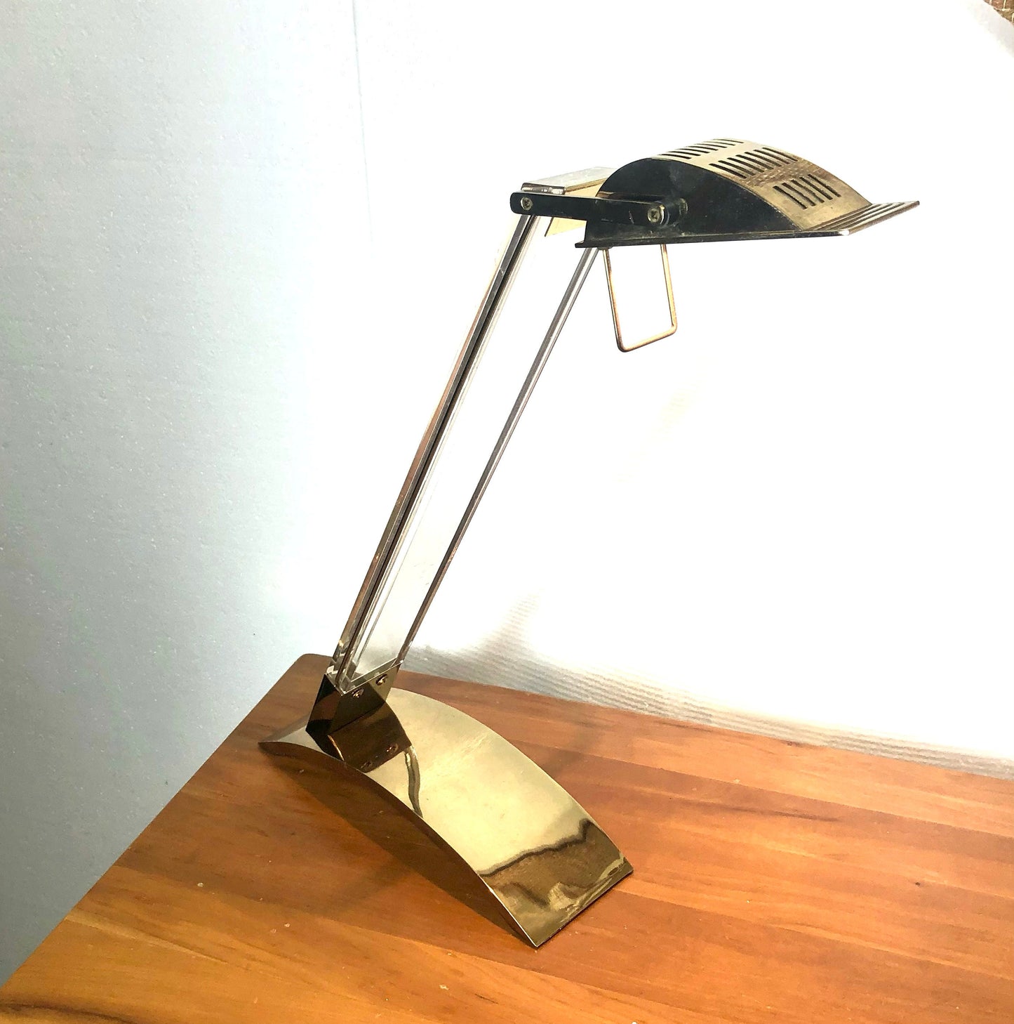 MCM Desk Lamp | Grupo MCI of Spain