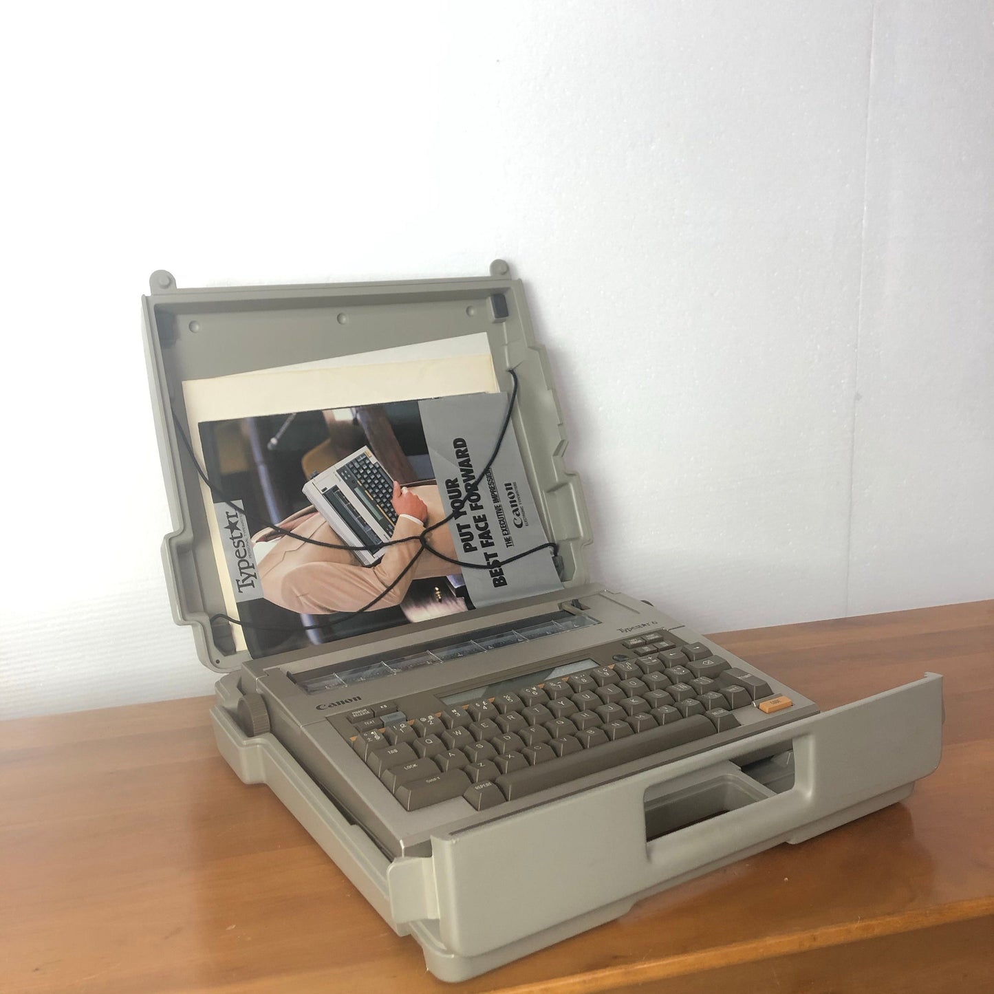 Canon Typestar 6 | 1985 Portable Typewriter/Word Processor